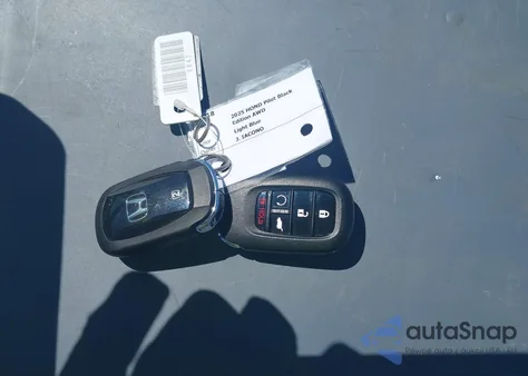 2025 Honda Pilot Black Edition z USA, uszkodzony, nr VIN 5FNYG1H91SB071090